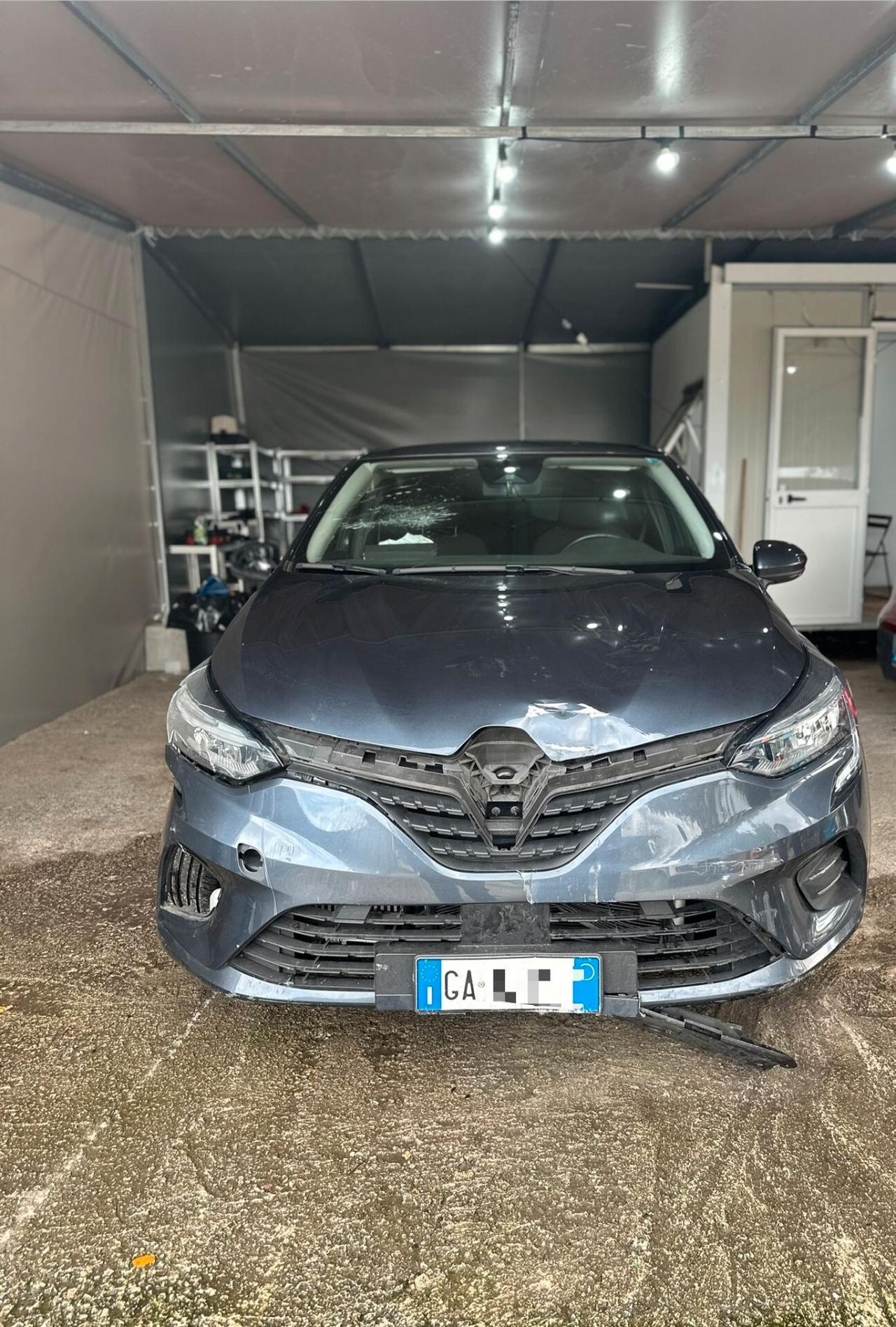 Renault Clio TCe 100 CV 5 porte Edition One sinistrata incidentata