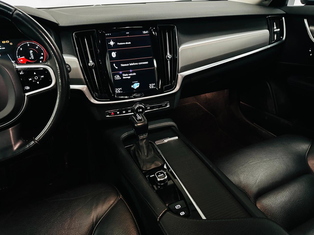 Volvo V90 D4 Geartronic Momentum 17