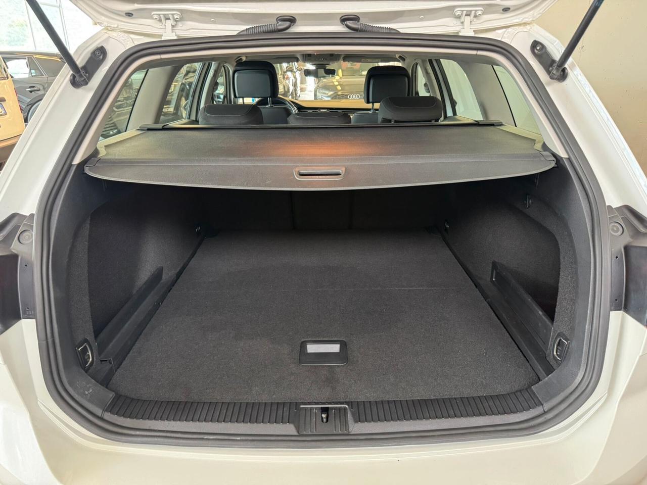 Volkswagen Passat Variant 2.0 TDI SCR EVO DSG Business