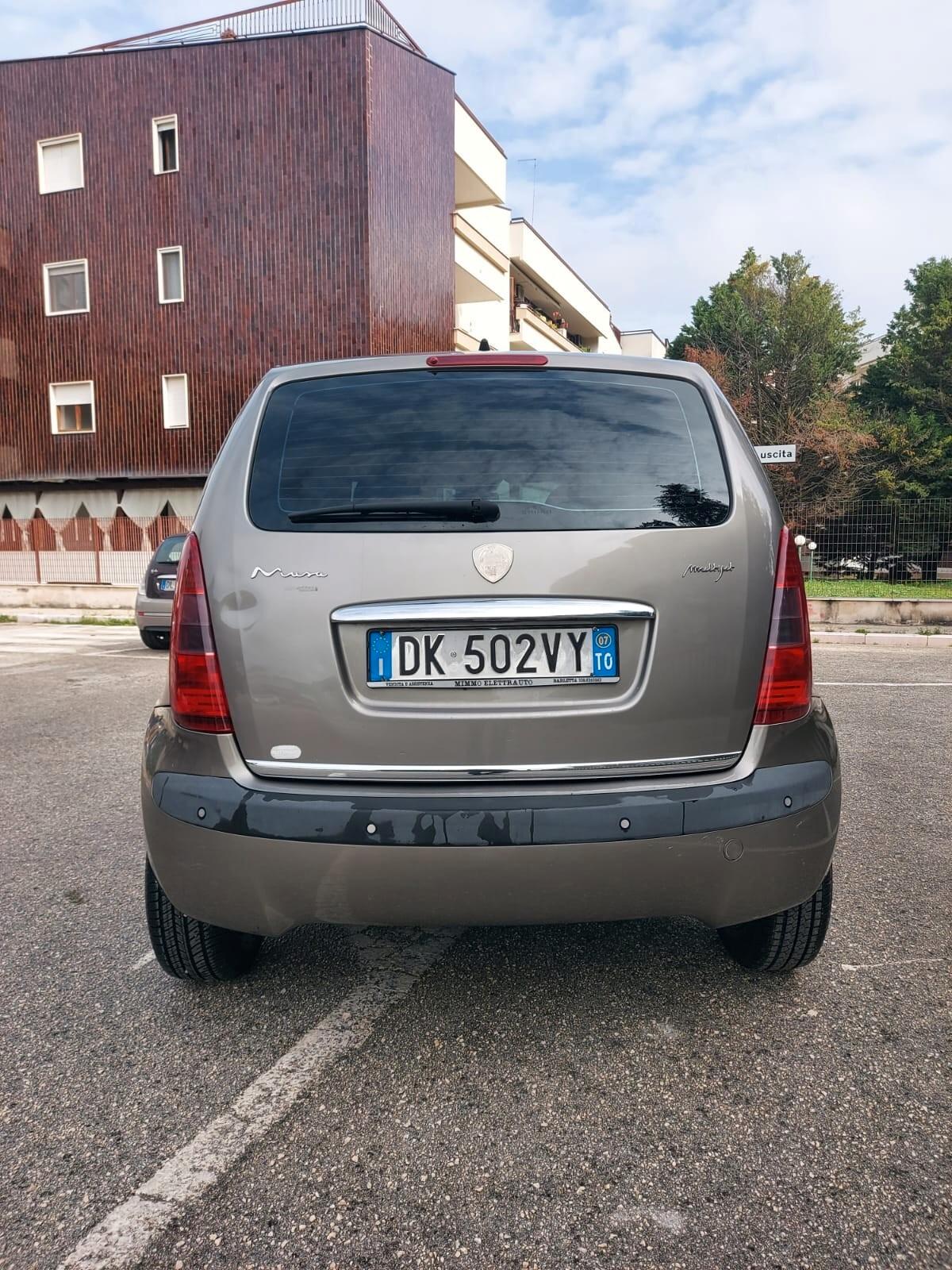 Lancia MUSA 1.3 Multijet 69CV Oro EURO4