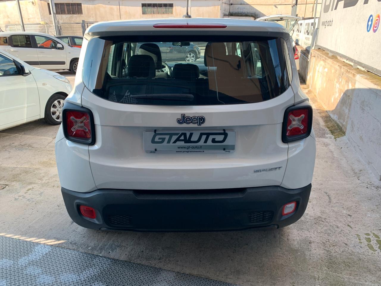 Jeep Renegade 1.6 Mjt SPORT Ok Neopatentati