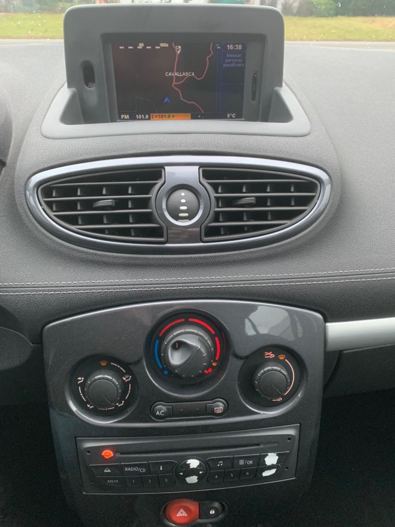 Renault Clio 1.2 16V 5 porte Luxe