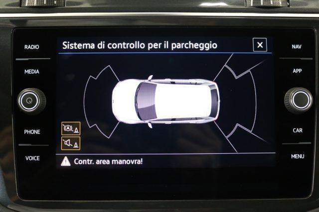 VOLKSWAGEN Tiguan 2.0 TDI DSG 4MOTION R-Line "" GANCIO TRAINO ""