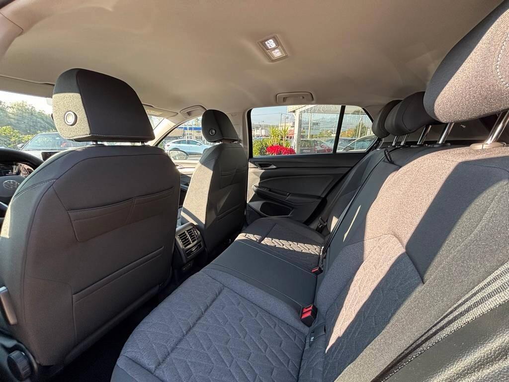 Volkswagen Golf 1.5 TSI eHybrid DSG Style 2025 / KM 0 IVA ESPOSTA TUA A SOLI 315 Euro al mese