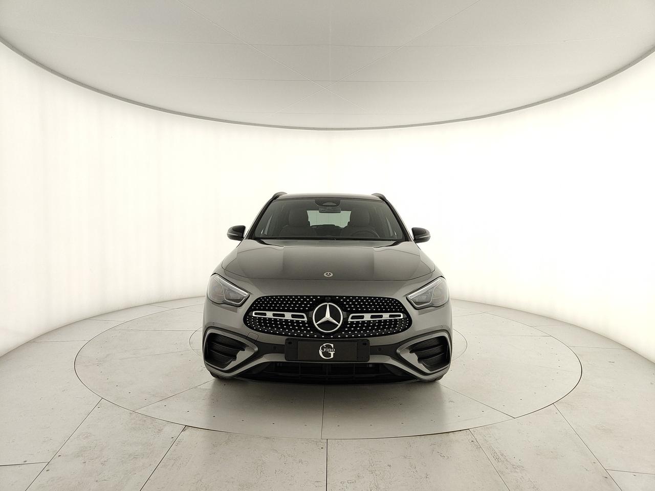 Mercedes-Benz GLA 200 d 4MATIC