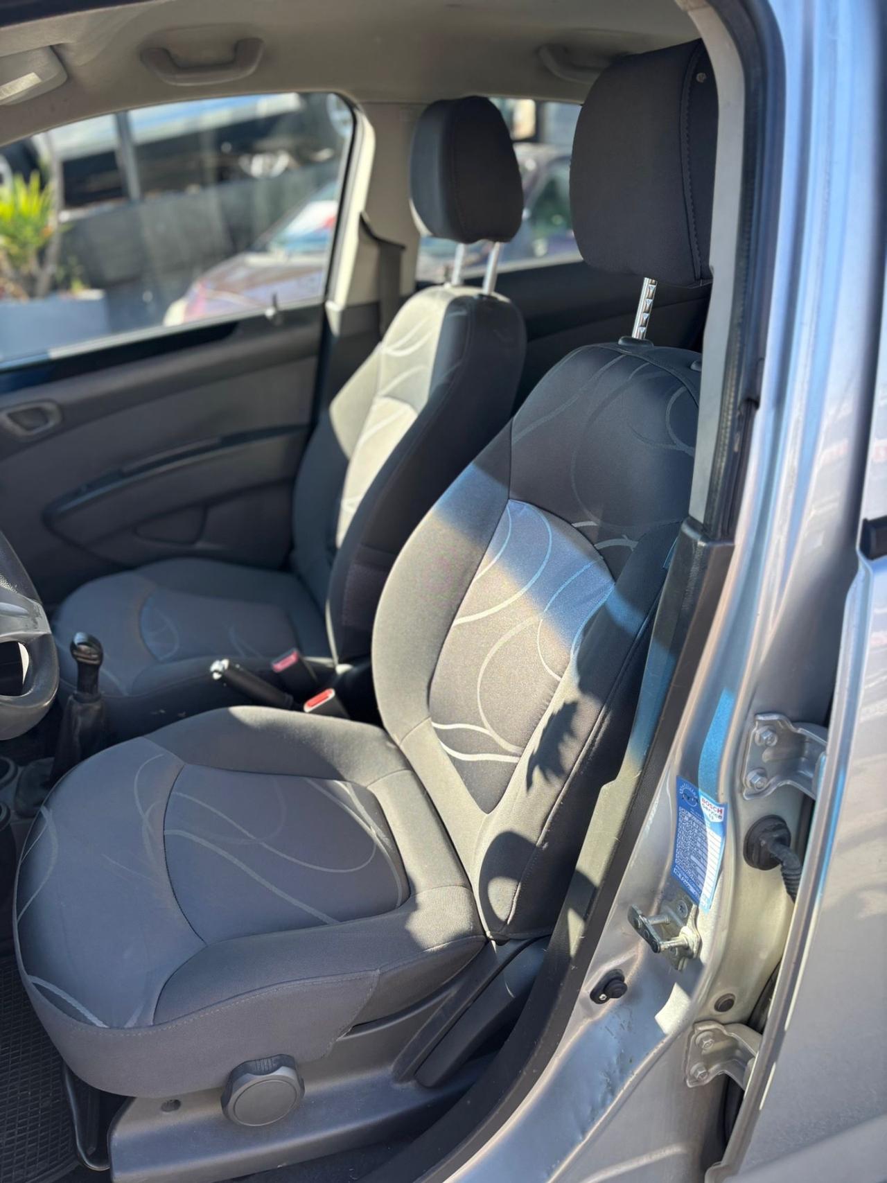 Chevrolet Spark 1.0 CON 60 MILA KM