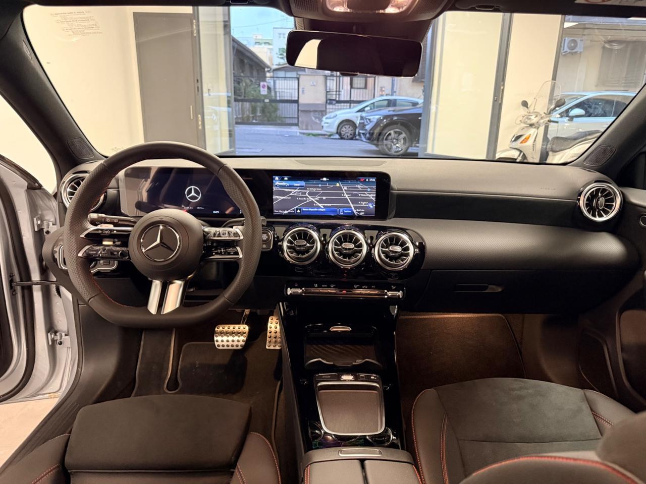 Mercedes-benz A 180 d Automatic AMG Line Advanced Plus