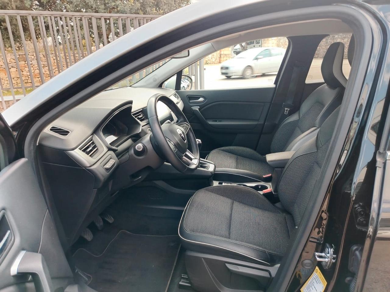 Renault Captur 1.5 Blue dCi 95 CV Intens