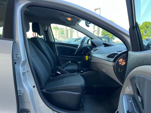 RENAULT Fluence 1.6 i 110CV Expression