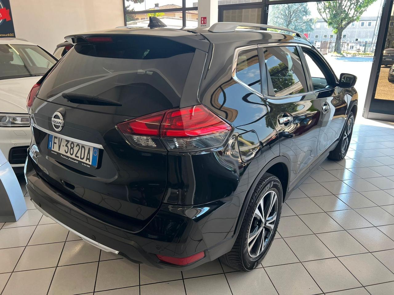 Nissan X-Trail 2.0 dCi 4WD Tekna