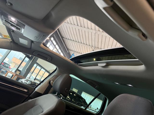 VOLKSWAGEN Golf 2.0 TDI DSG 5p. Highline TETTO APRIBILE