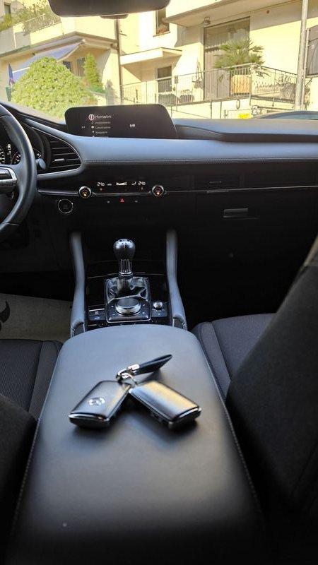 Mazda Mazda3 2.0L Skyactiv-X 186cv M Hybrid Exclusive LED NAVI CAMERA