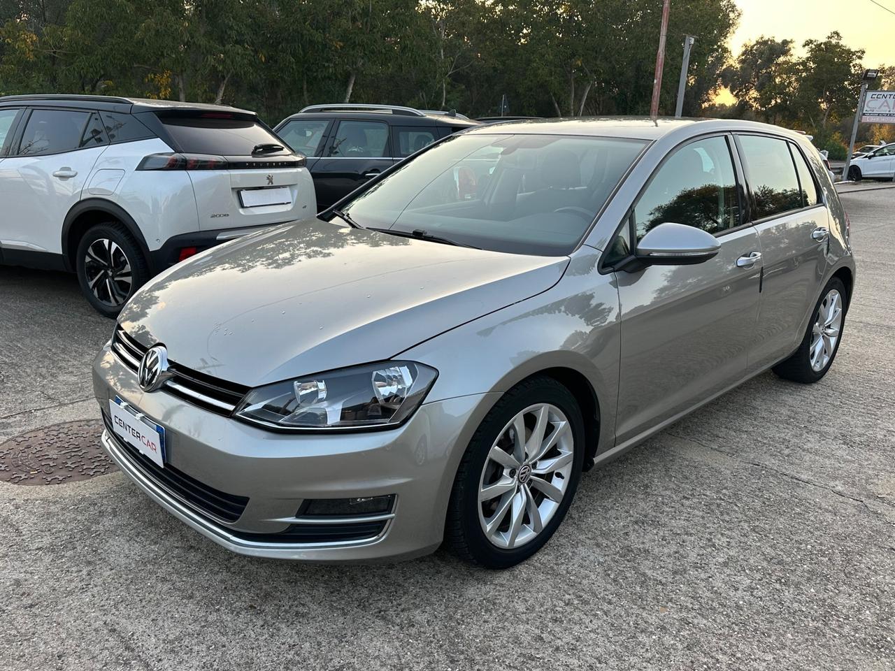 Volkswagen Golf 1.6 TDI 5p. Highline BlueMotion Technology