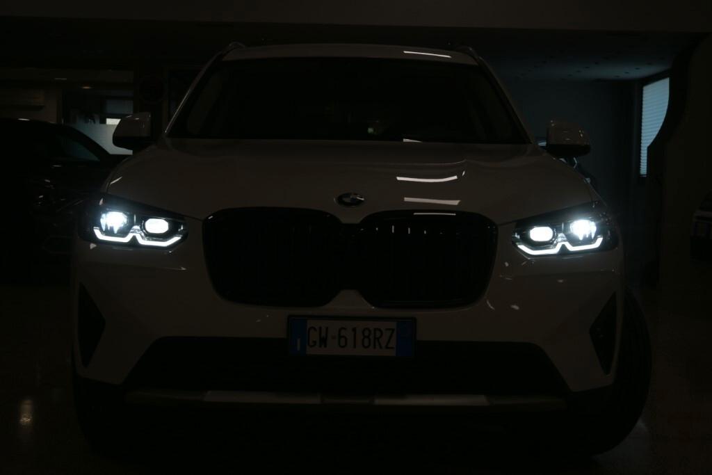 Bmw X3 sDrive18d 48V