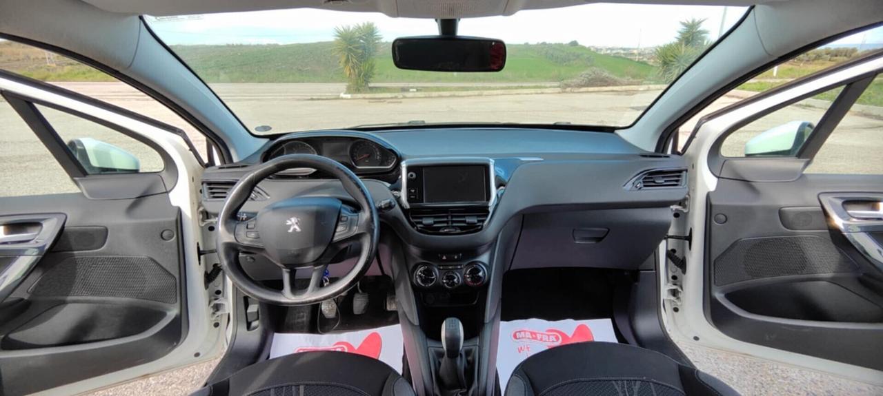Peugeot 208 Allure