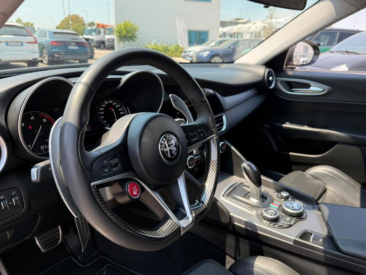 Alfa Romeo Giulia 2.2 Turbodiesel 210 CV AT8 AWD Q4 Veloce