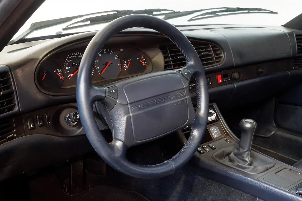 Porsche 968 Cabriolet Cambio manuale