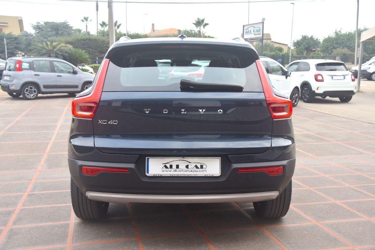 Volvo XC40 T4 Recharge Plug-in Inscription Expression