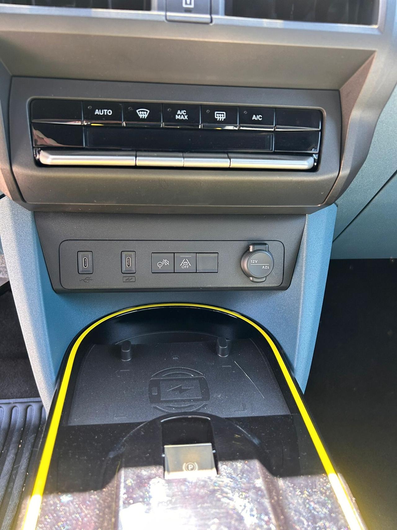 Fiat Grande Panda 1.2 Hybrid 110 CV S&S La Prima