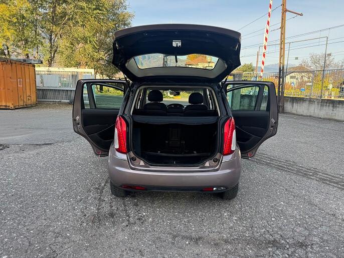 Lancia MUSA 1.4 16V Oro Plus