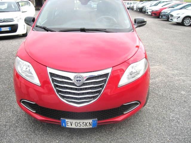 Lancia Ypsilon 1.3 MJT 16V 95 CV 5 porte GARANZIA