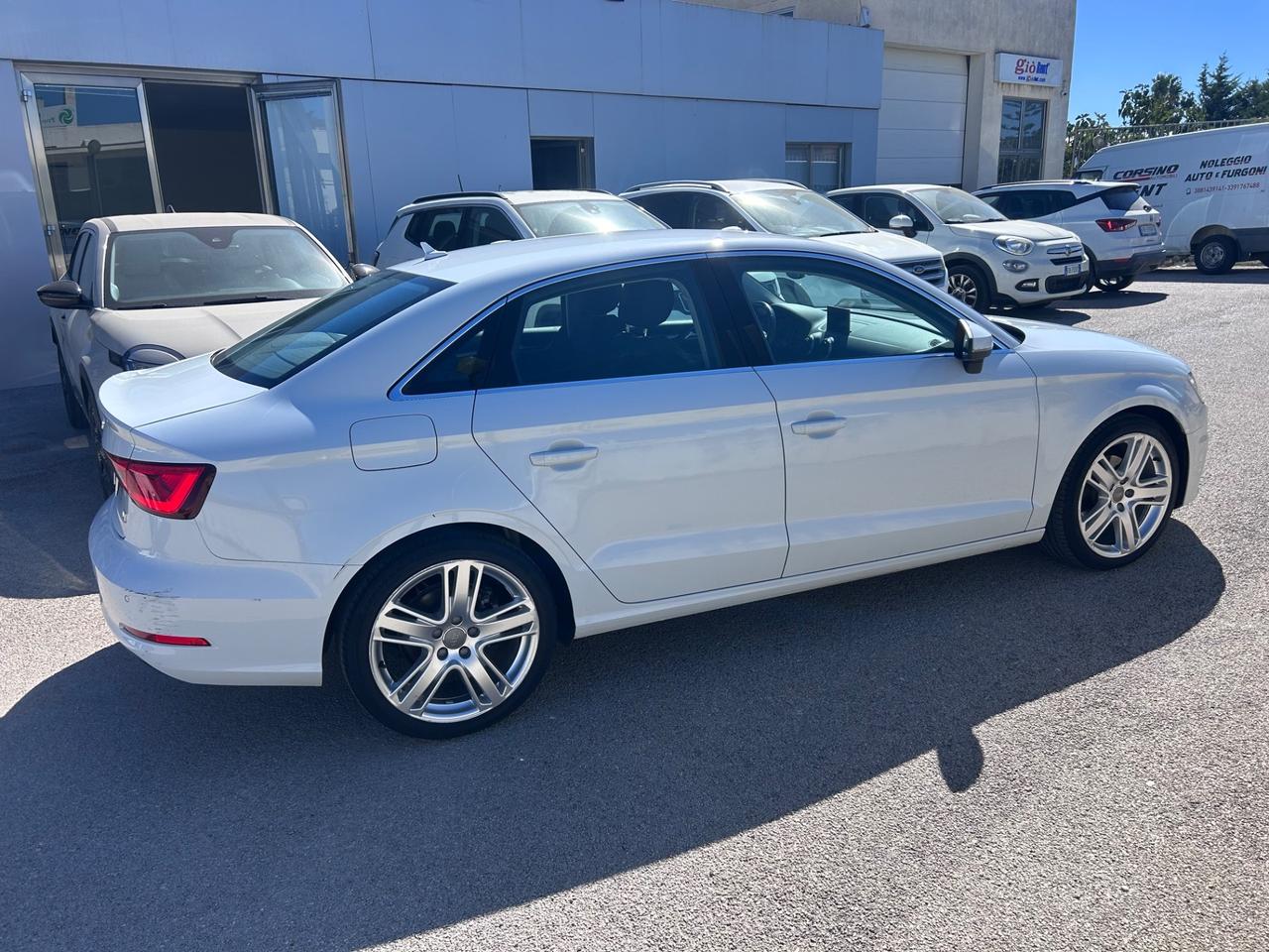 Audi A3 Sedan 2.0 TDI clean diesel Ambition
