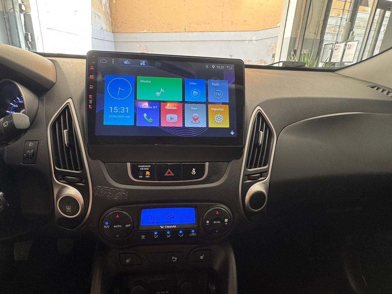 HYUNDAI Ix35 2.0 4WD