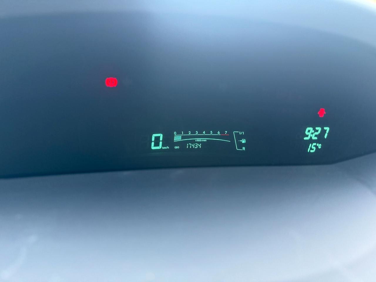 Toyota Yaris 1.3 5 porte Sol 86cv SOLO 17.400 KM