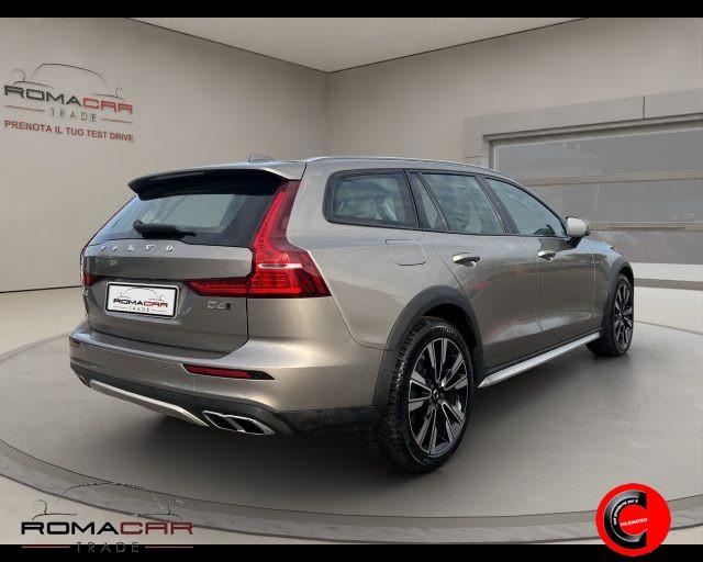 VOLVO V60 Cross Country D4 AWD Geartronic Business Plus
