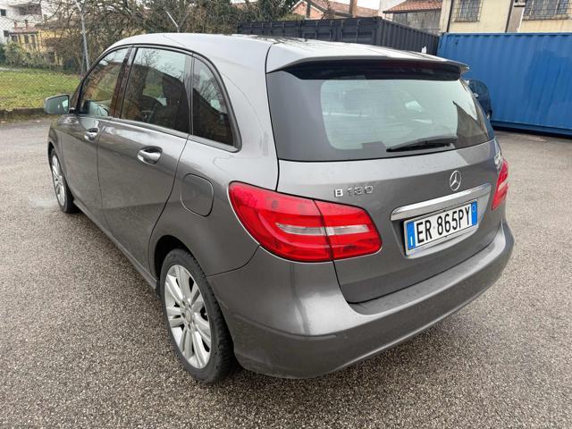MERCEDES-BENZ B 180 BlueEFFICIENCY Premium senza nessun lavoro da fare