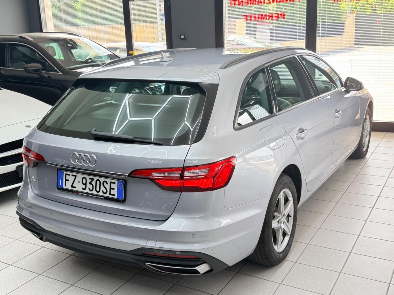 Audi A4 35 TDI/163 CV S tronic line edition