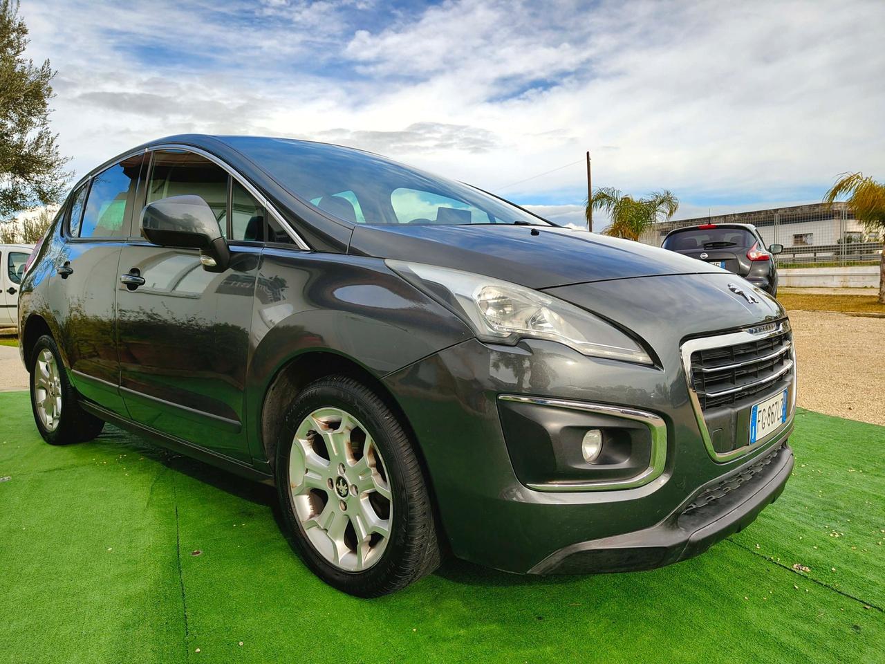 Peugeot 3008 1.6 HDi 115CV Business - 2014