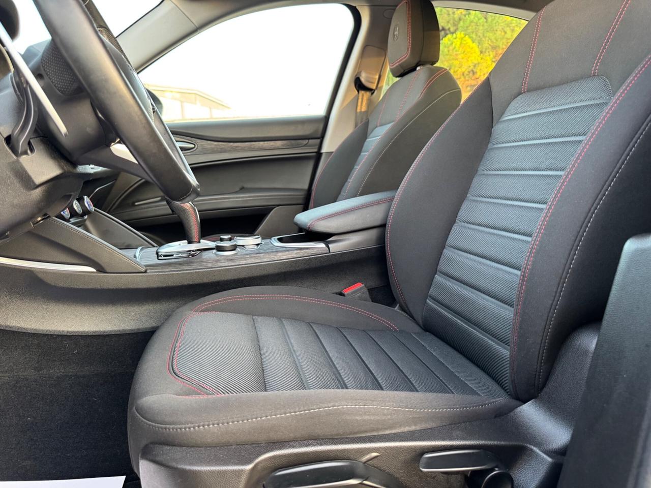 ALFA ROMEO STELVIO 2.2 190Cv AT8 Q4 - Led Navi
