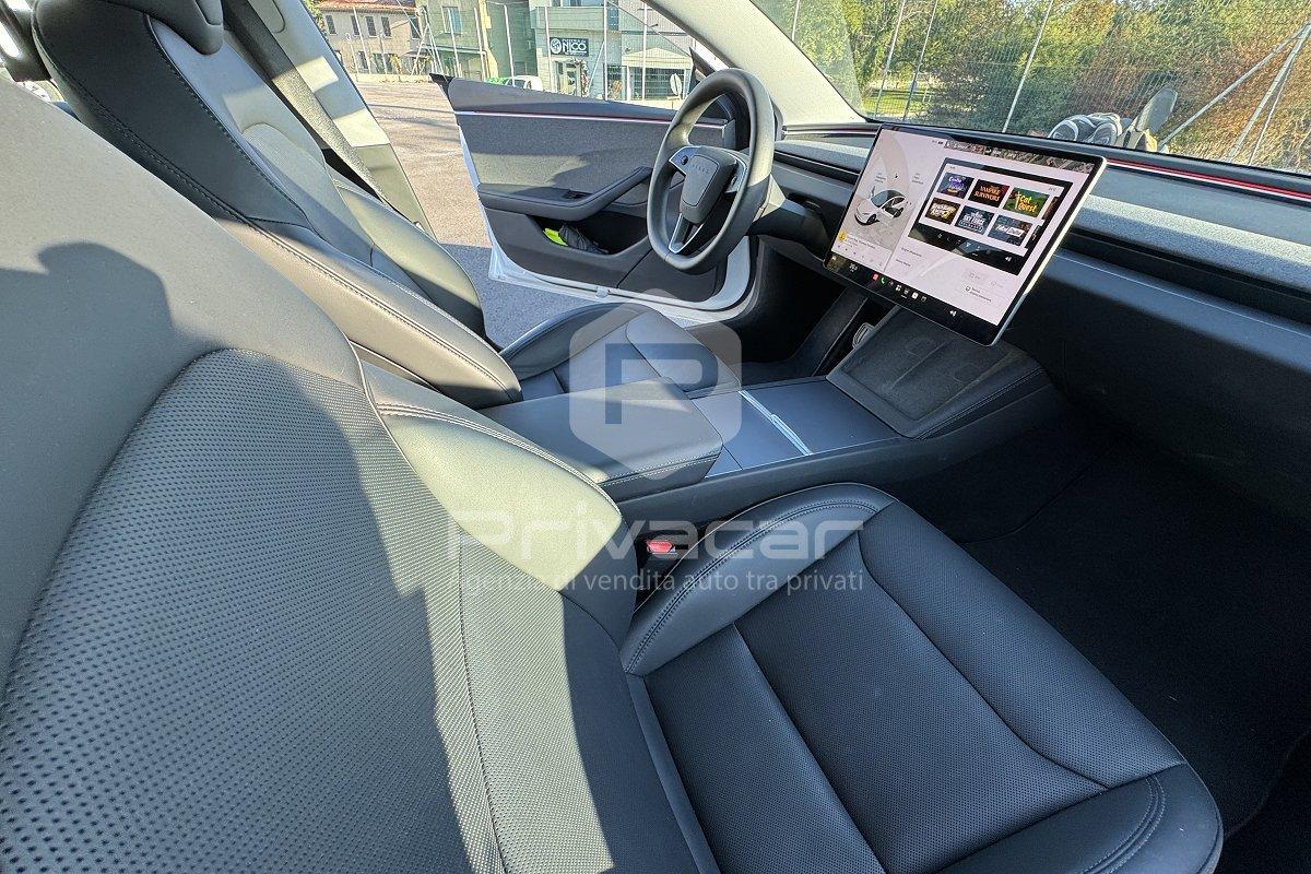 TESLA Model 3 NV35 RWD Premium