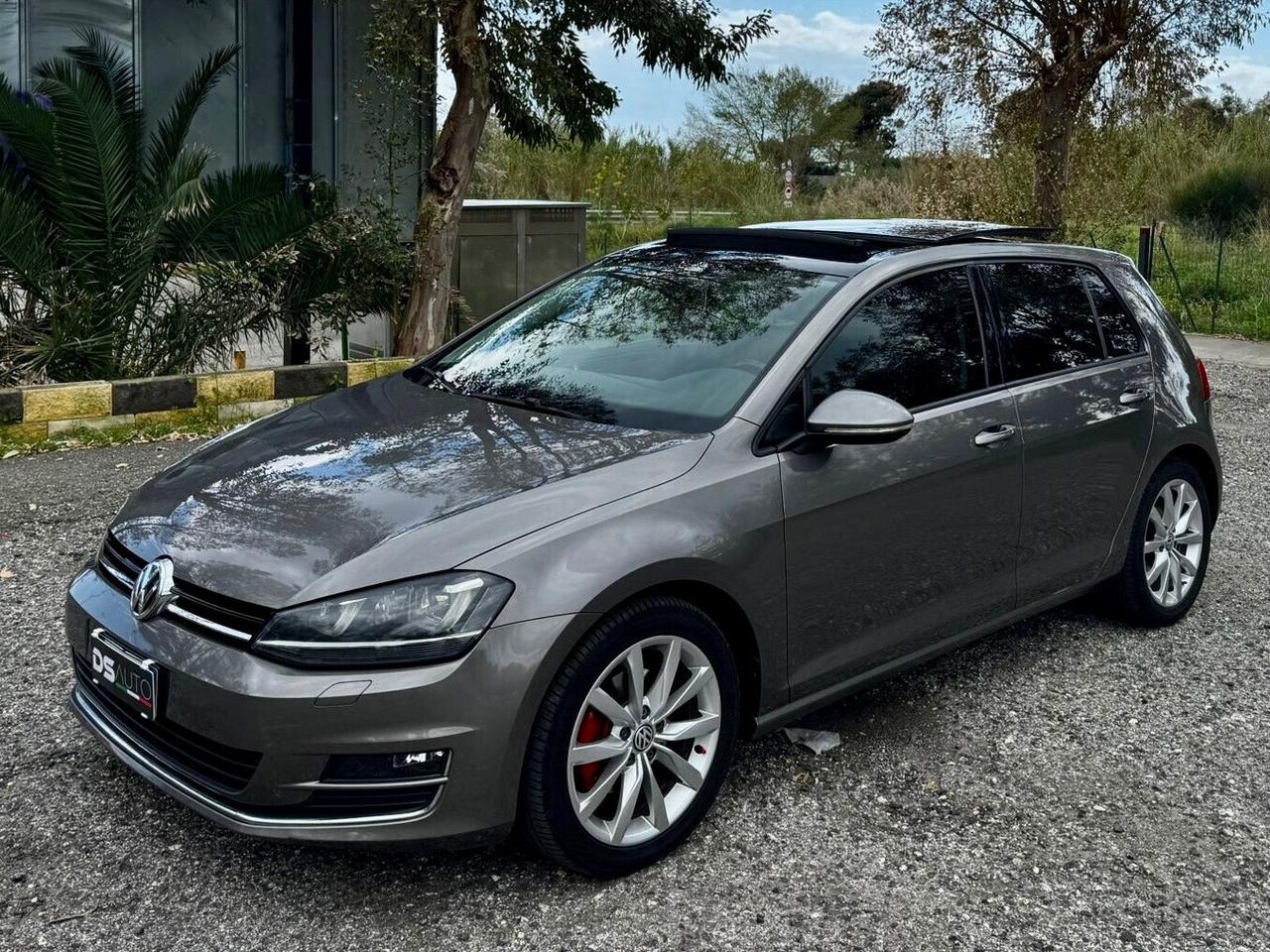 VOLKSWAGEN GOLF 2.0 TDI 150 CV 5P. HIGHLINE TETTO APRIBILE