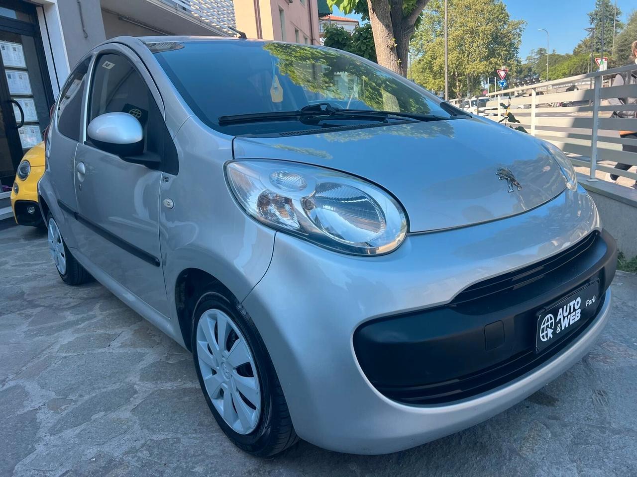 PEUGEOT 107 1.0 68cv 5p ACTIVE NEOPATENTATI