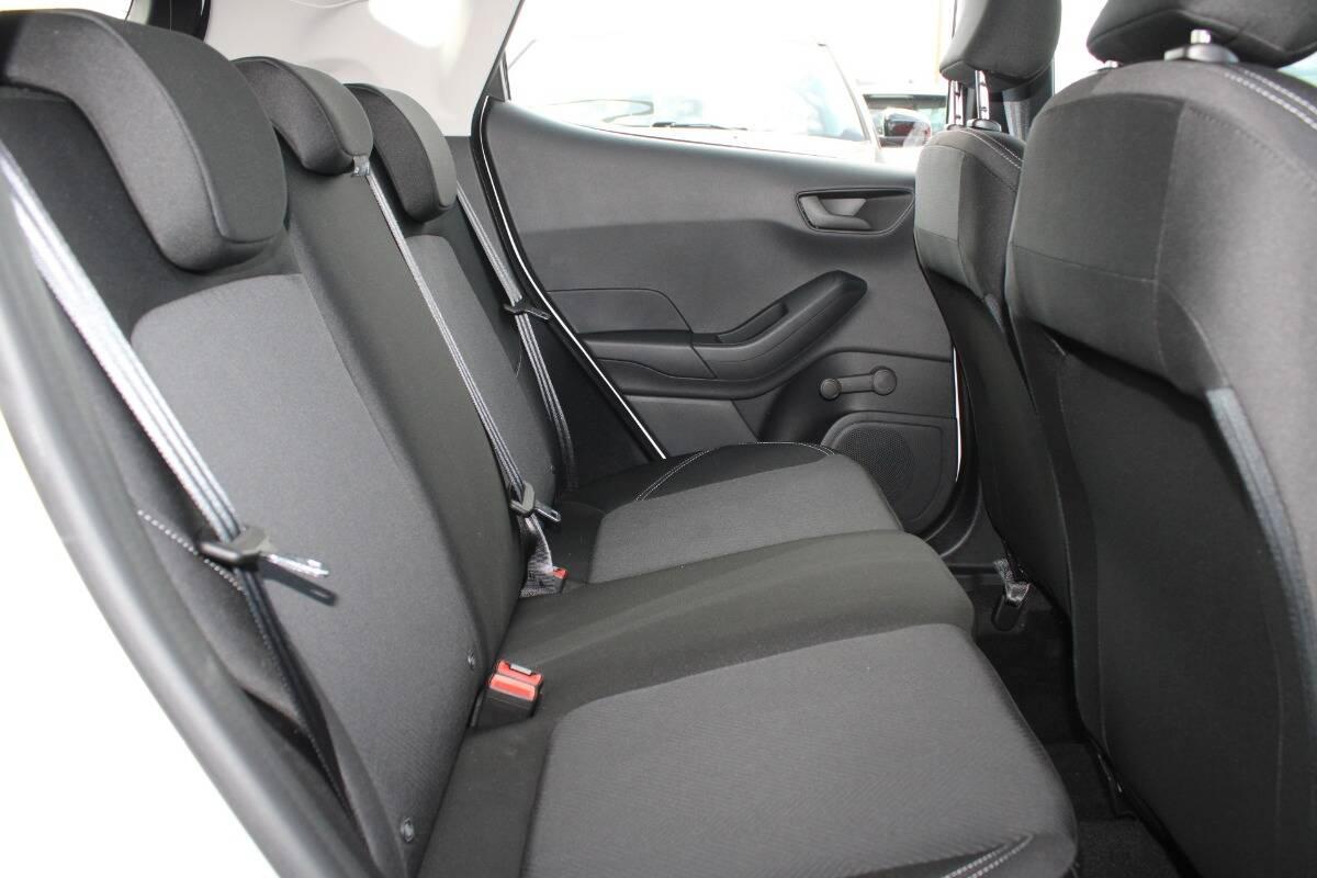 Ford Fiesta 1.1 Connect s&s 75cv con CarPlay