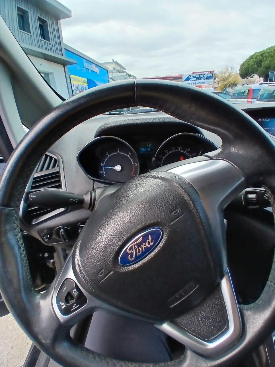 Ford EcoSport 1.5 TDCi 95 CV Business