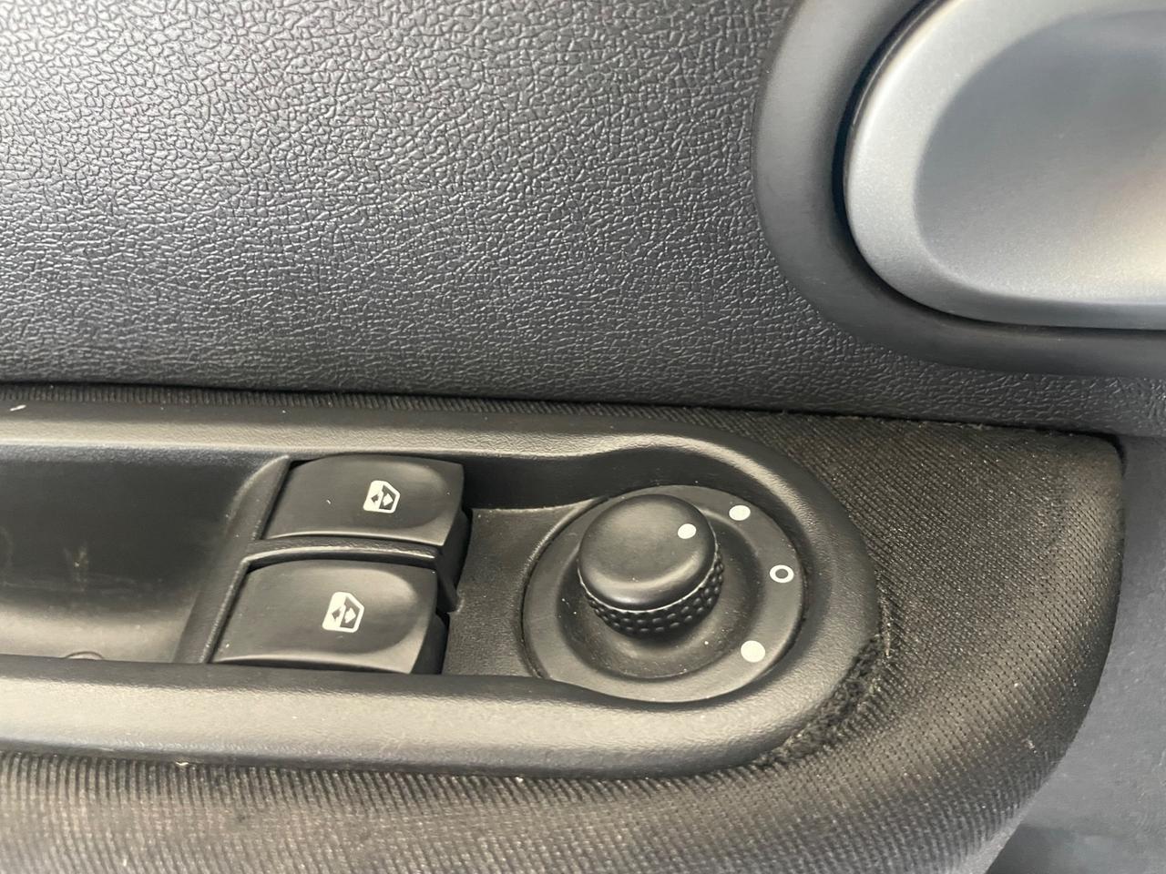 Renault Clio 1.2 16V 5 porte Dynamique - Nessun vincolo -