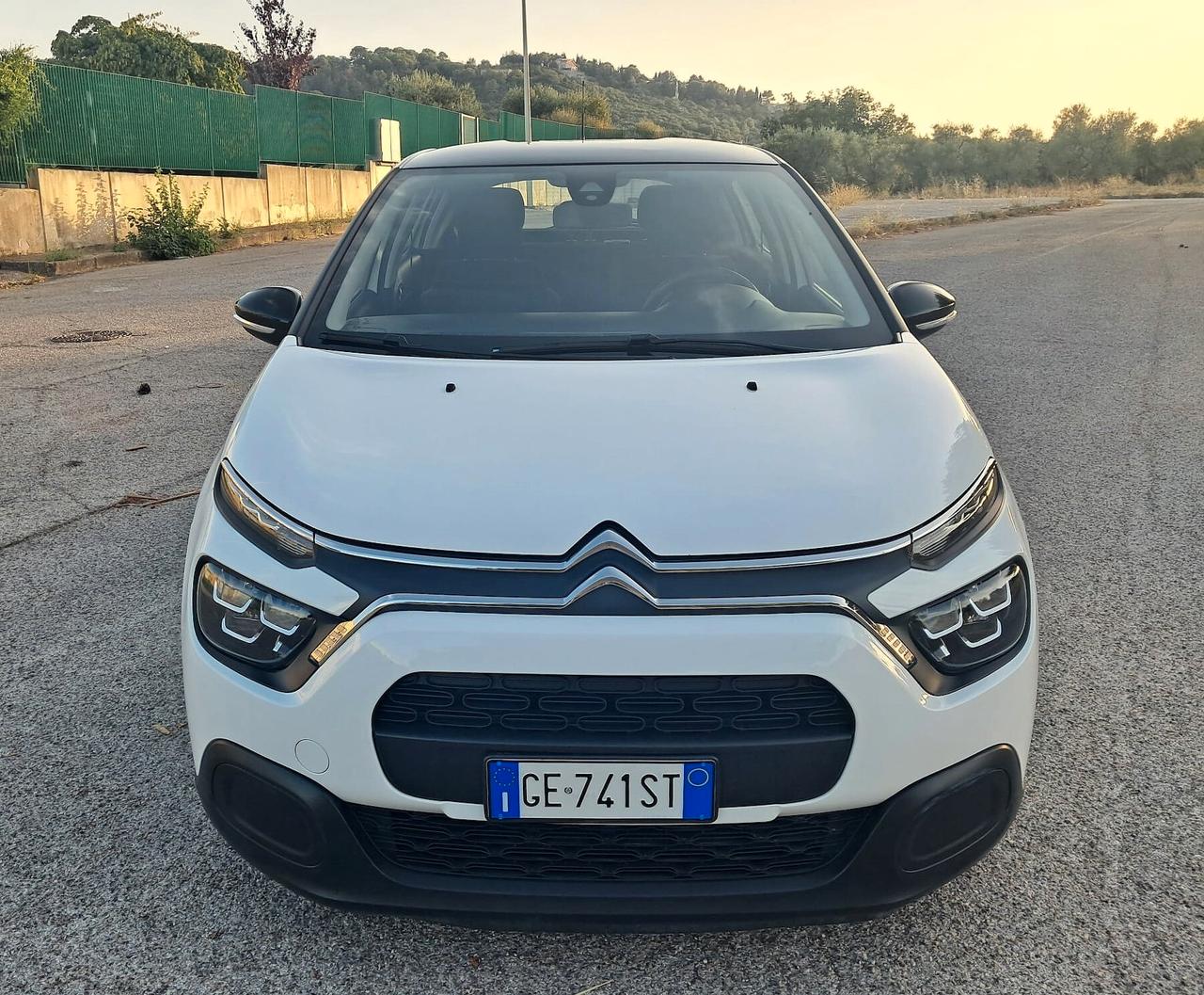 Citroen C3 BlueHDi 100 S&S Shine Pack (IVA ESPOSTA)