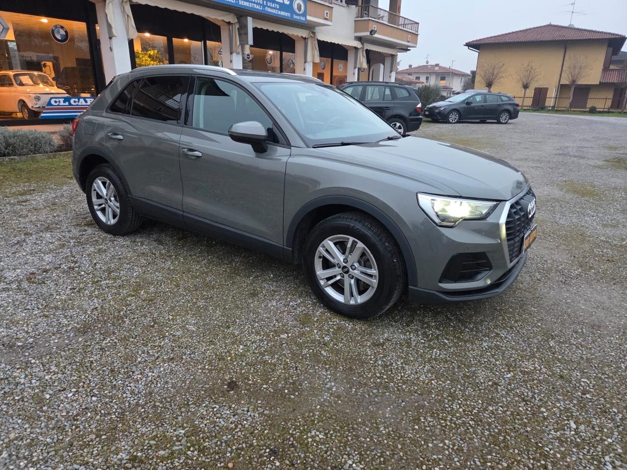 Audi Q3 45 TFSI e S tronic Hybrid