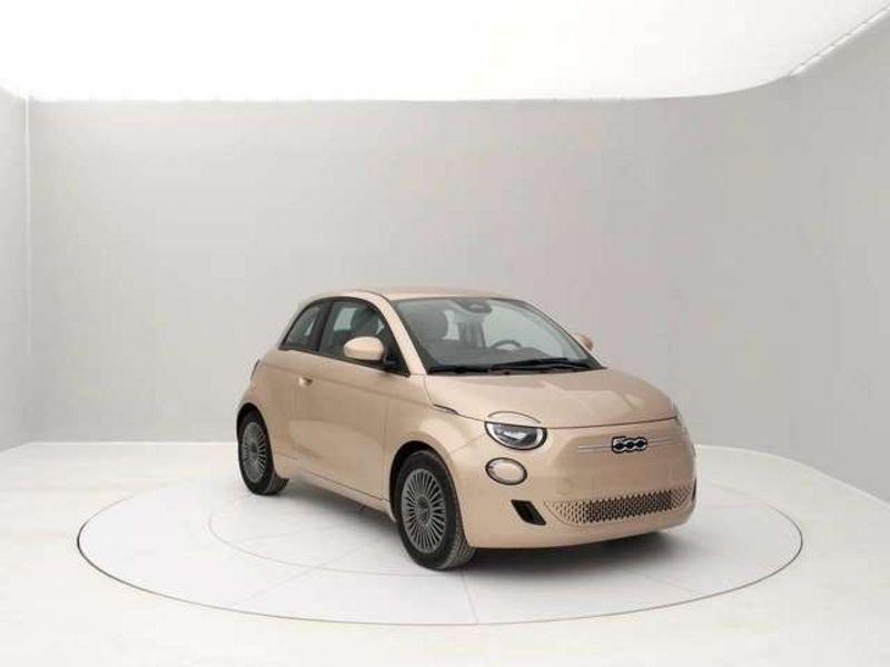 FIAT 500e 23.65 kWh Icon 3+1