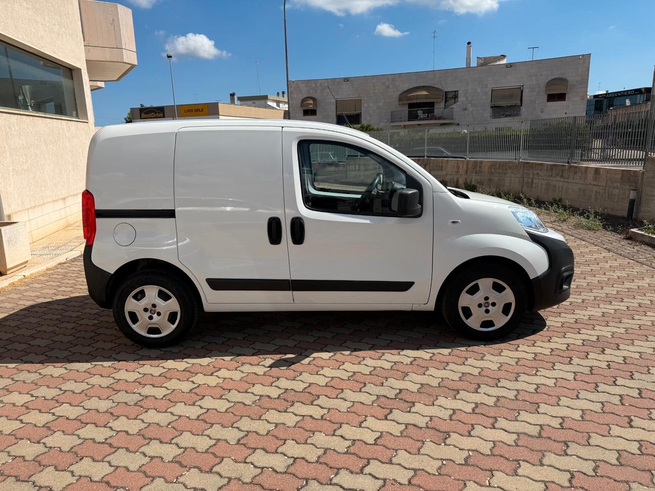 FIAT FIORINO 1.3 Multijet 95 CV E6d-temp SX Vettura Furgonata 4-door