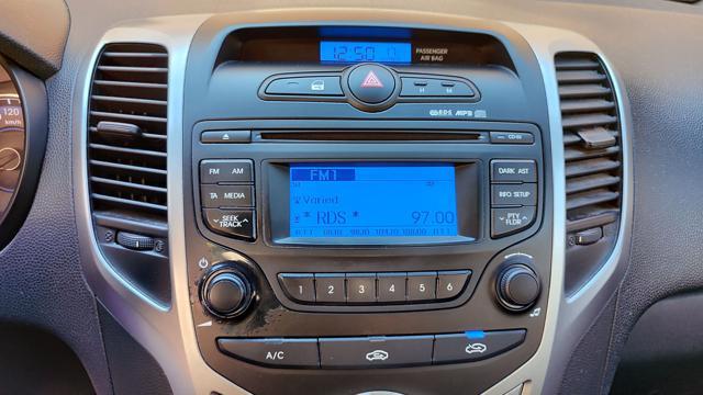 HYUNDAI iX20 1.4 90 CV DOPPIO TRENO PNEUMATICI EST/INV