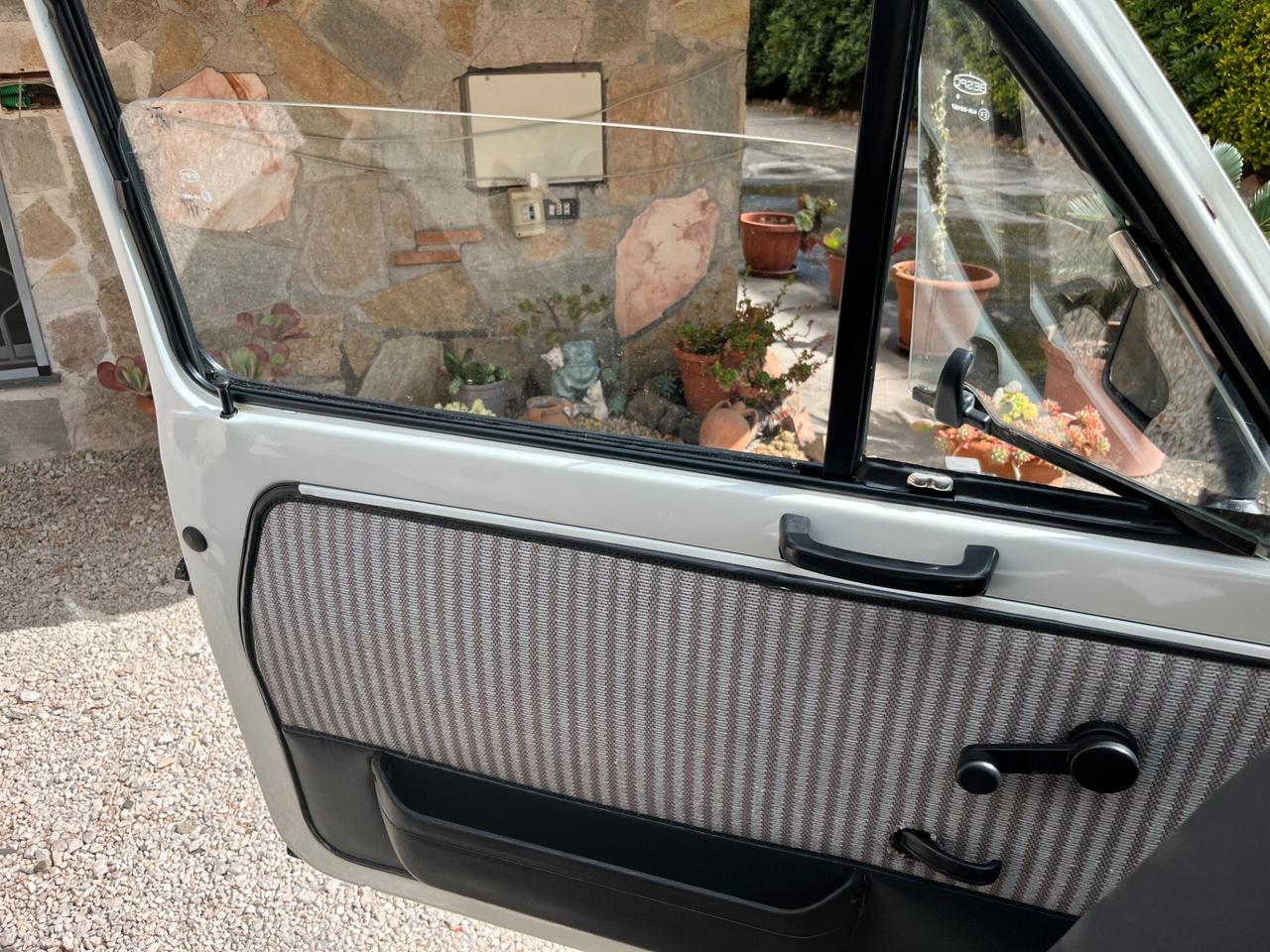 FIAT 126 versione FSM 1987 appena restaurata