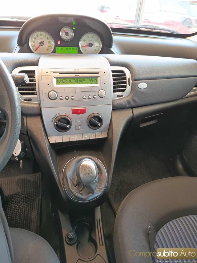 LANCIA Ypsilon 1.3 MJT 75 CV Platino