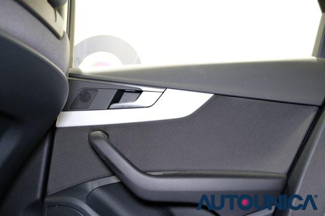 AUDI A4 AVANT 30 TDI 136 CV S TRONIC BUSINESS FULL LED