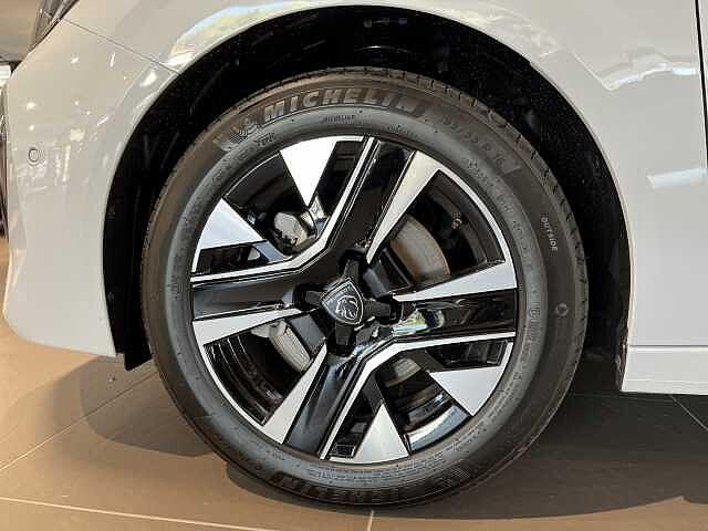 Peugeot 208 208 5P - ALLURE PureTech 100 S&S