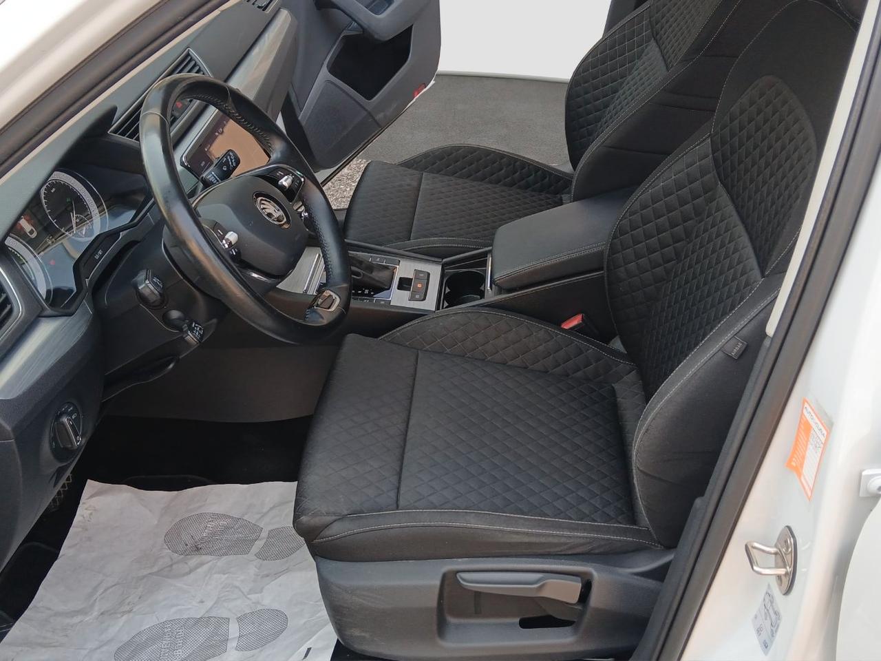 Skoda Superb iV Wagon Superb Wagon iV 1.4 tsi phev Executive dsg