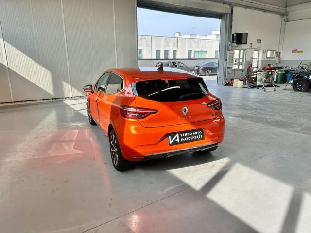 RENAULT Clio FULL HYBRID E-TECH 145CV TECHNO